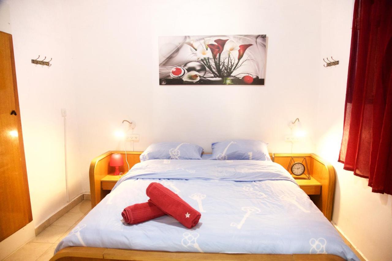 Old Town Guest House Beerseba Exterior foto